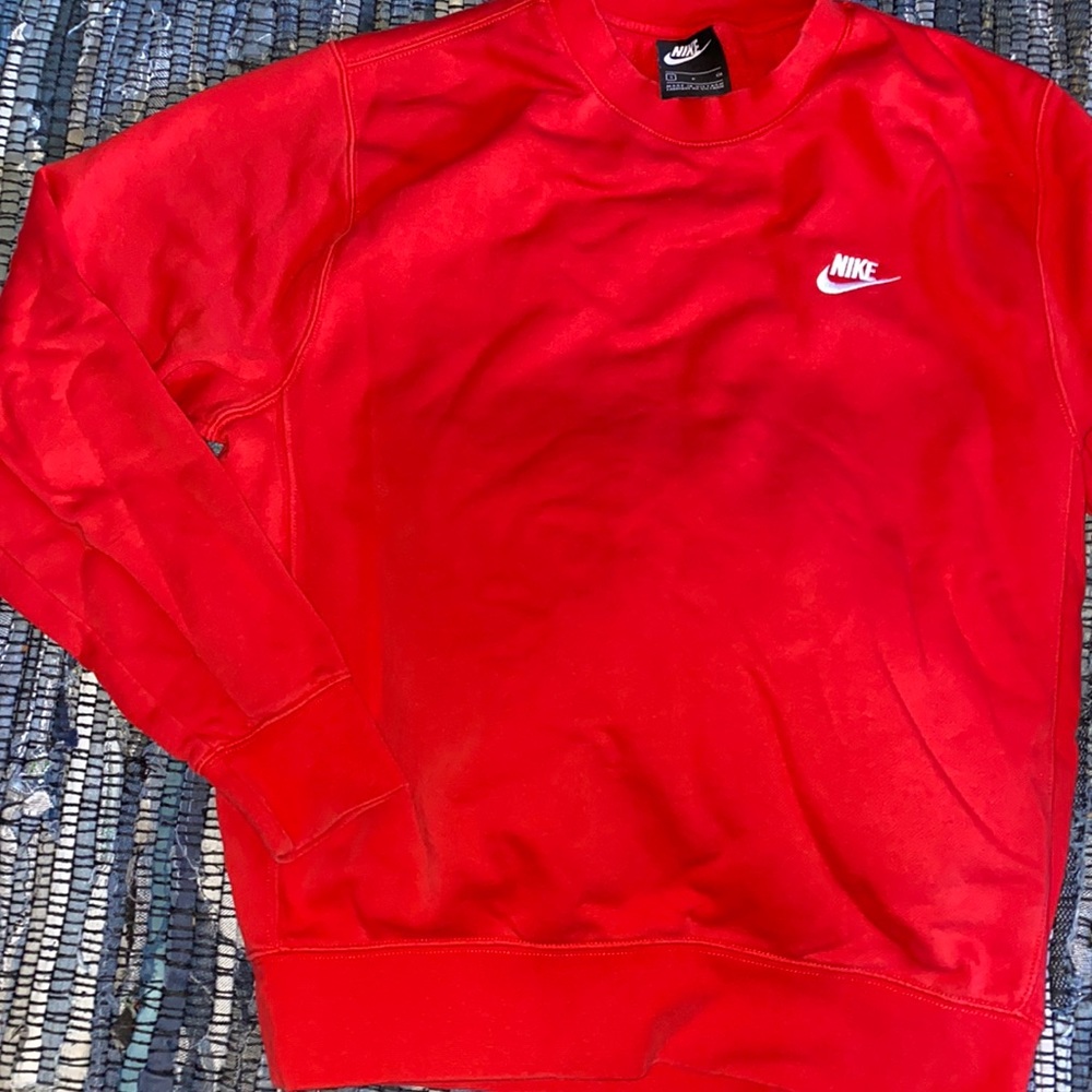 Mens small Nike crewneck red